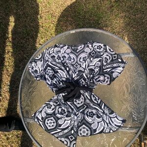 Black and White Patterned Blouse